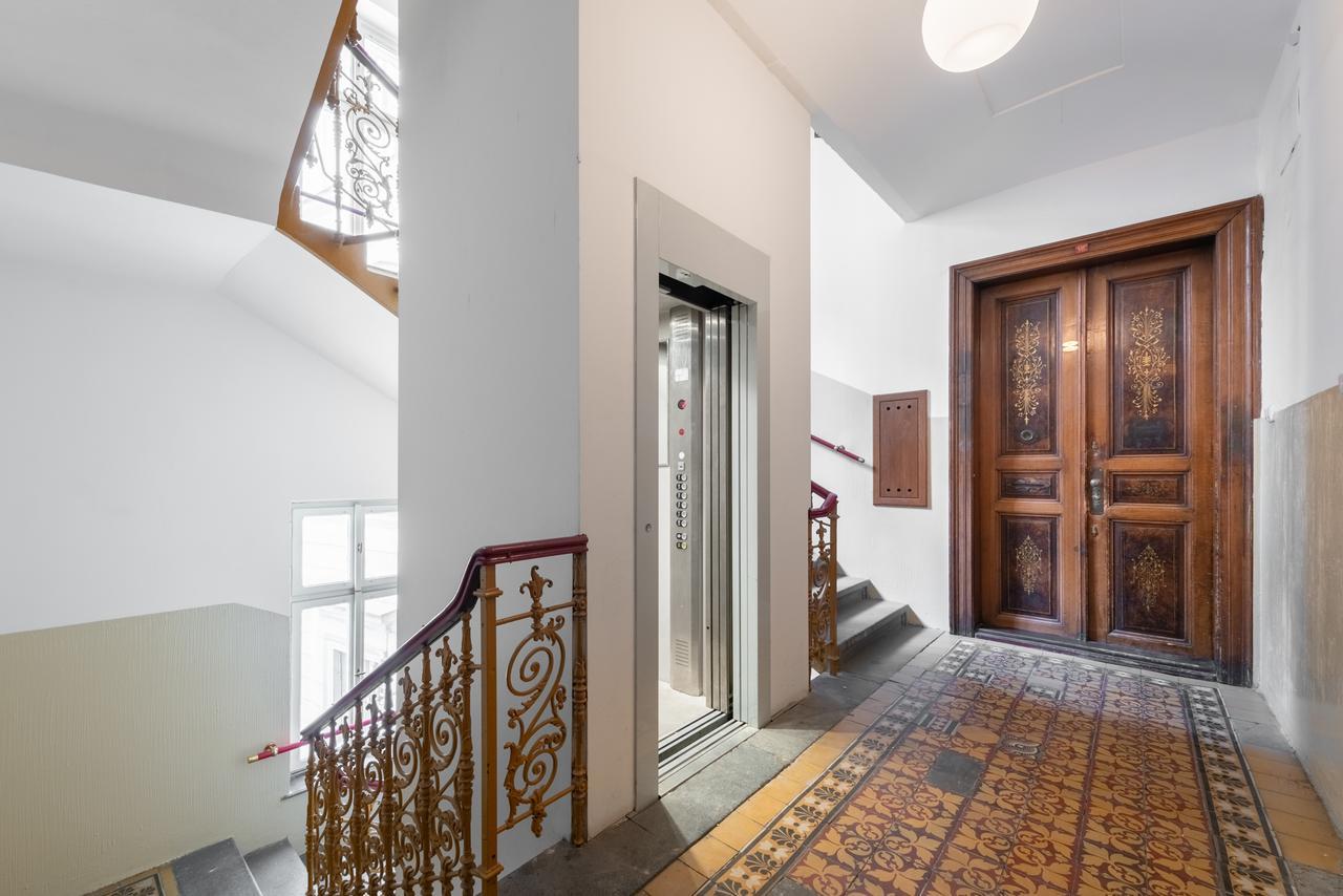 Tesnov Residence Grande Apartments Prag Exterior foto